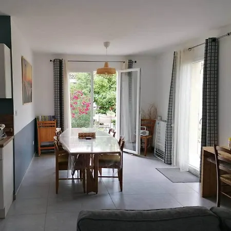 La Maison De 